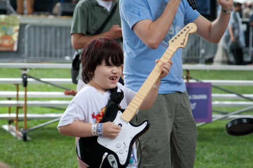 Henry rocks out