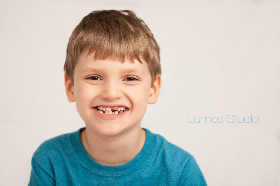 Little boy missing teeth