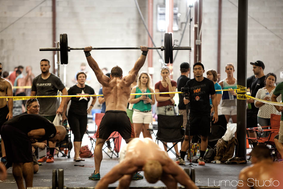 CrossFitters lifting